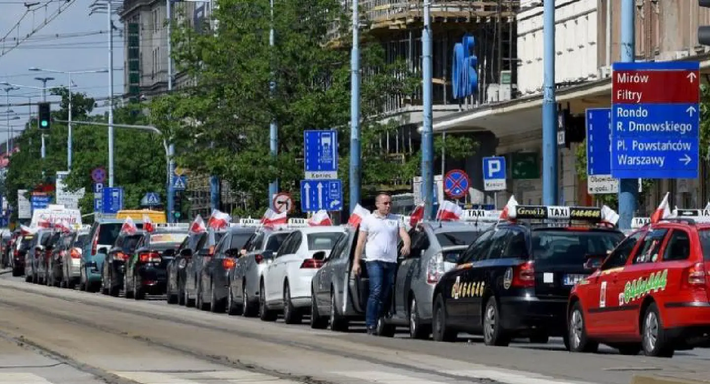 Polish taxi drivers protest against Uber Polish taxi drivers protest against Uber