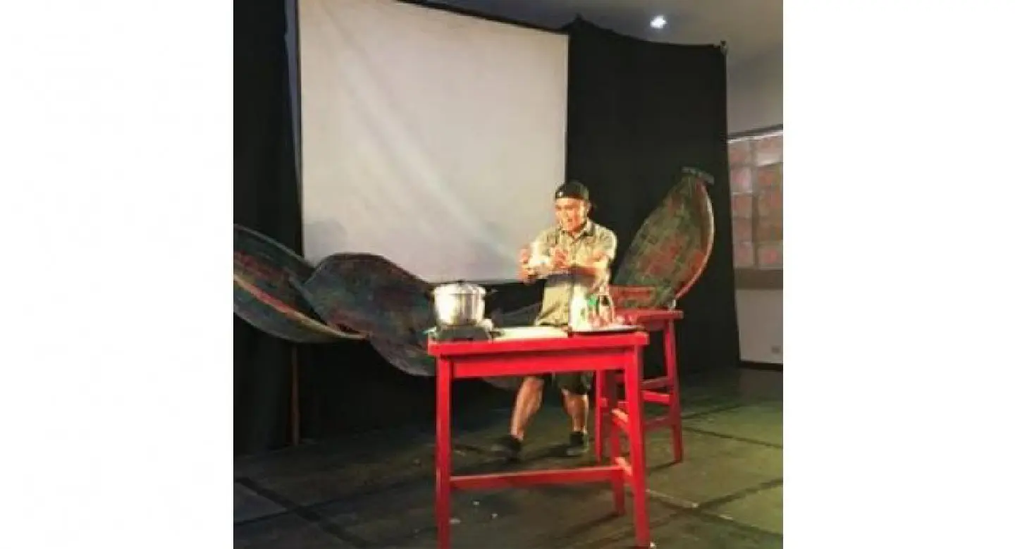 Abodo cooked on stage Abodo cooked on stage