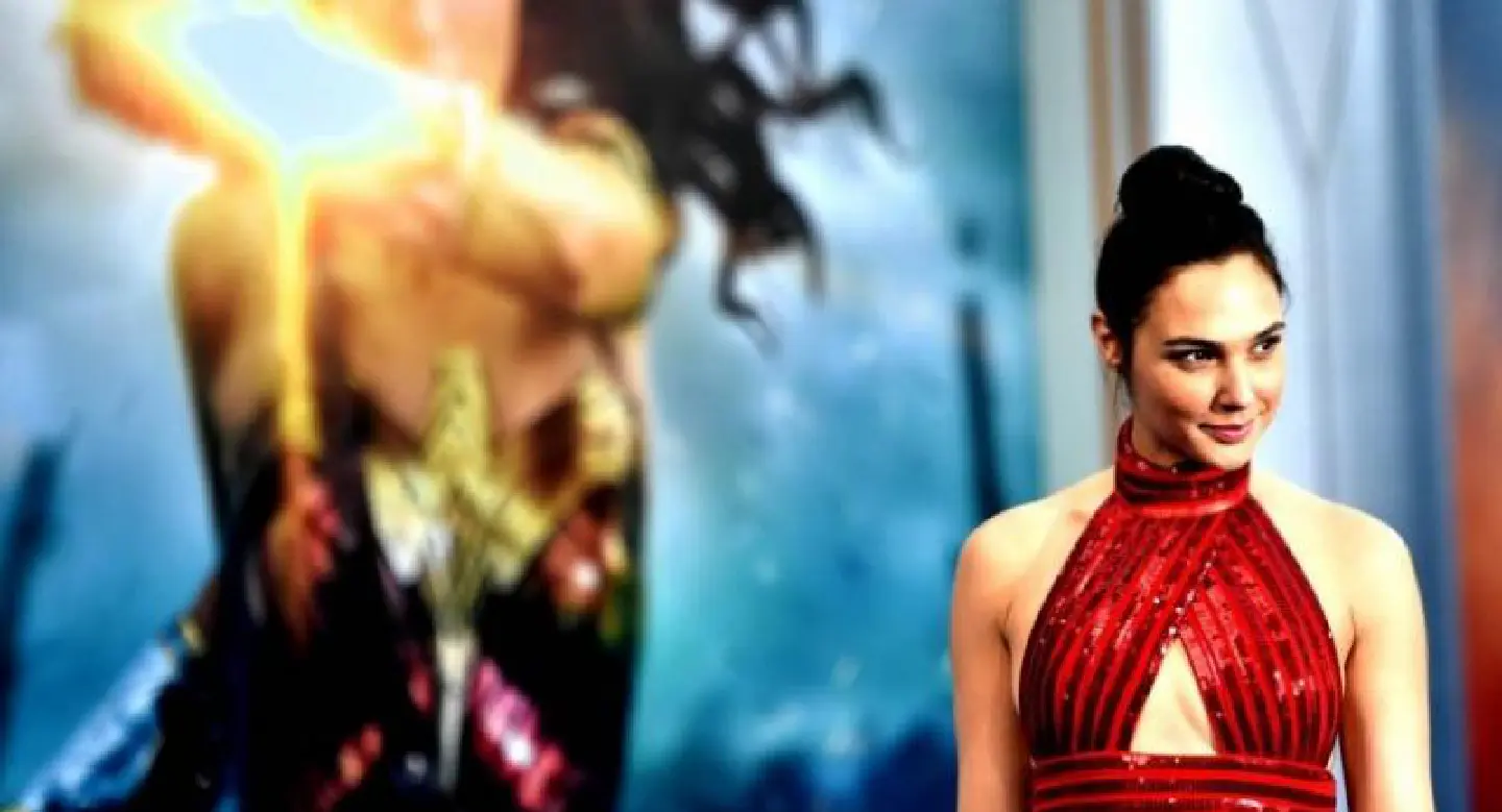 'Wonder Woman' buries 'The Mummy' at box office 'Wonder Woman' buries 'The Mummy' at box office