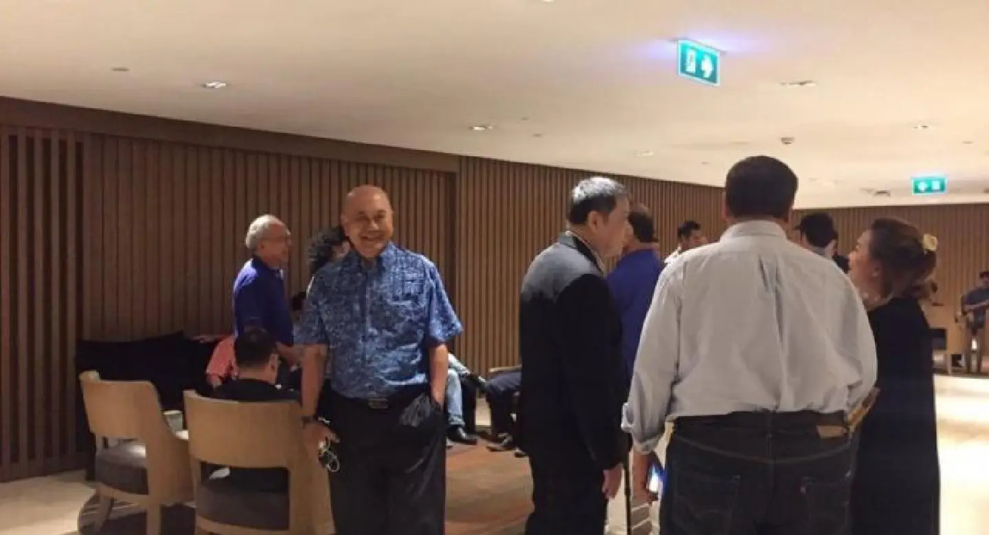 Ex-MPs’ dinner party a banned political activity, PM says Ex-MPs’ dinner party a banned political activity, PM says