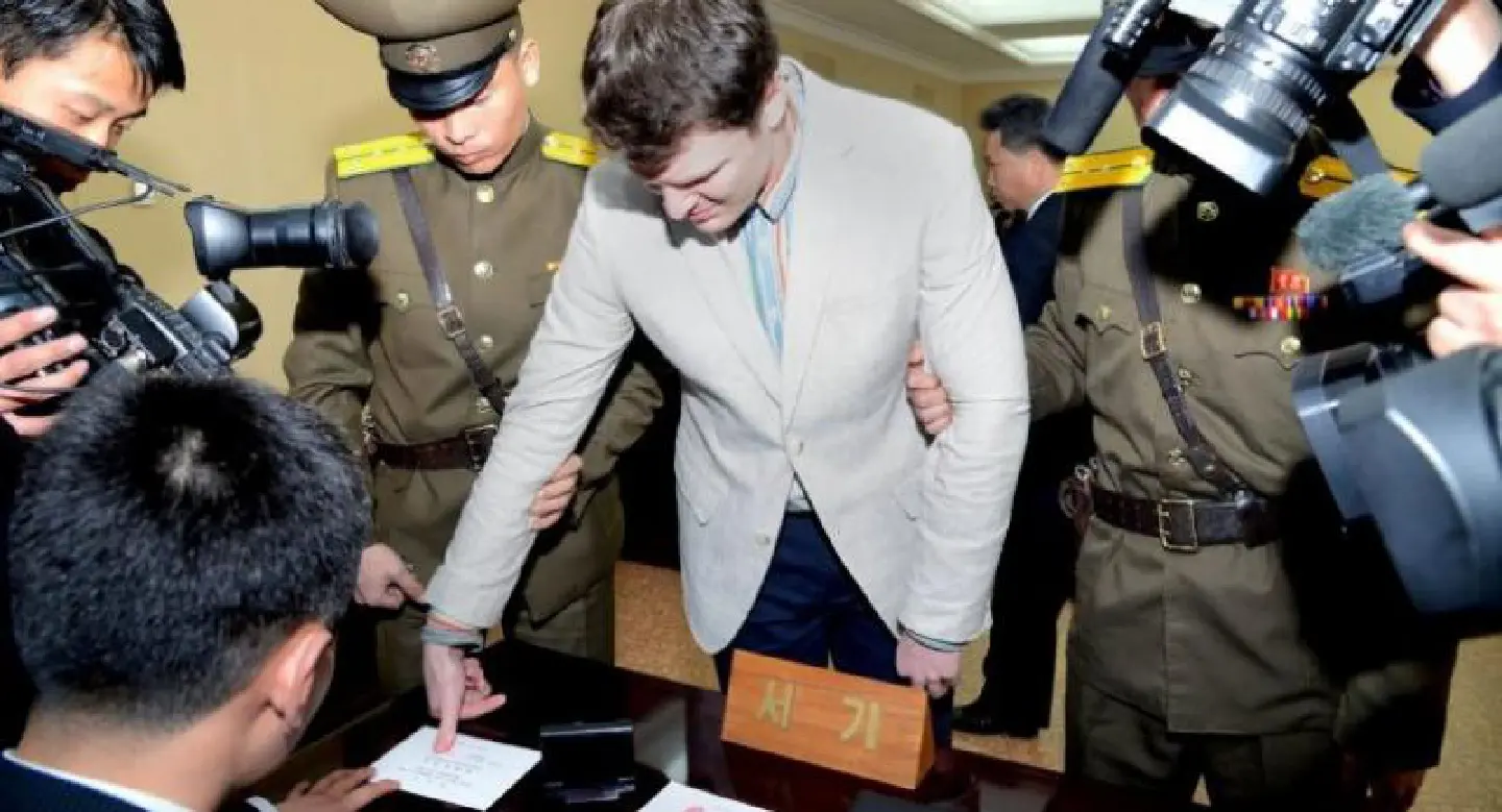 Jailed US student flown out of North Korea 'in coma' Jailed US student flown out of North Korea 'in coma'