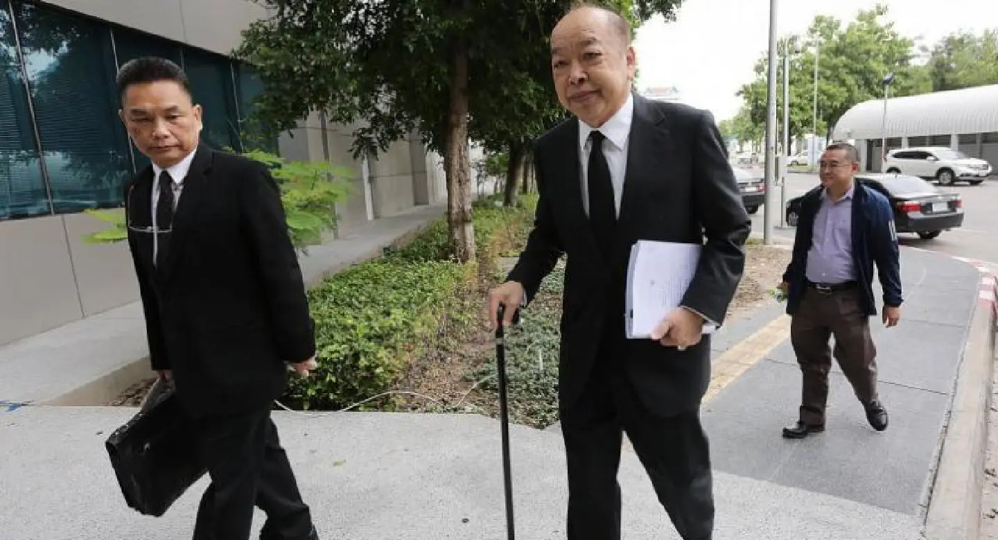 Surapong freed on bail as Supreme Court agrees to hear case Surapong freed on bail as Supreme Court agrees to hear case