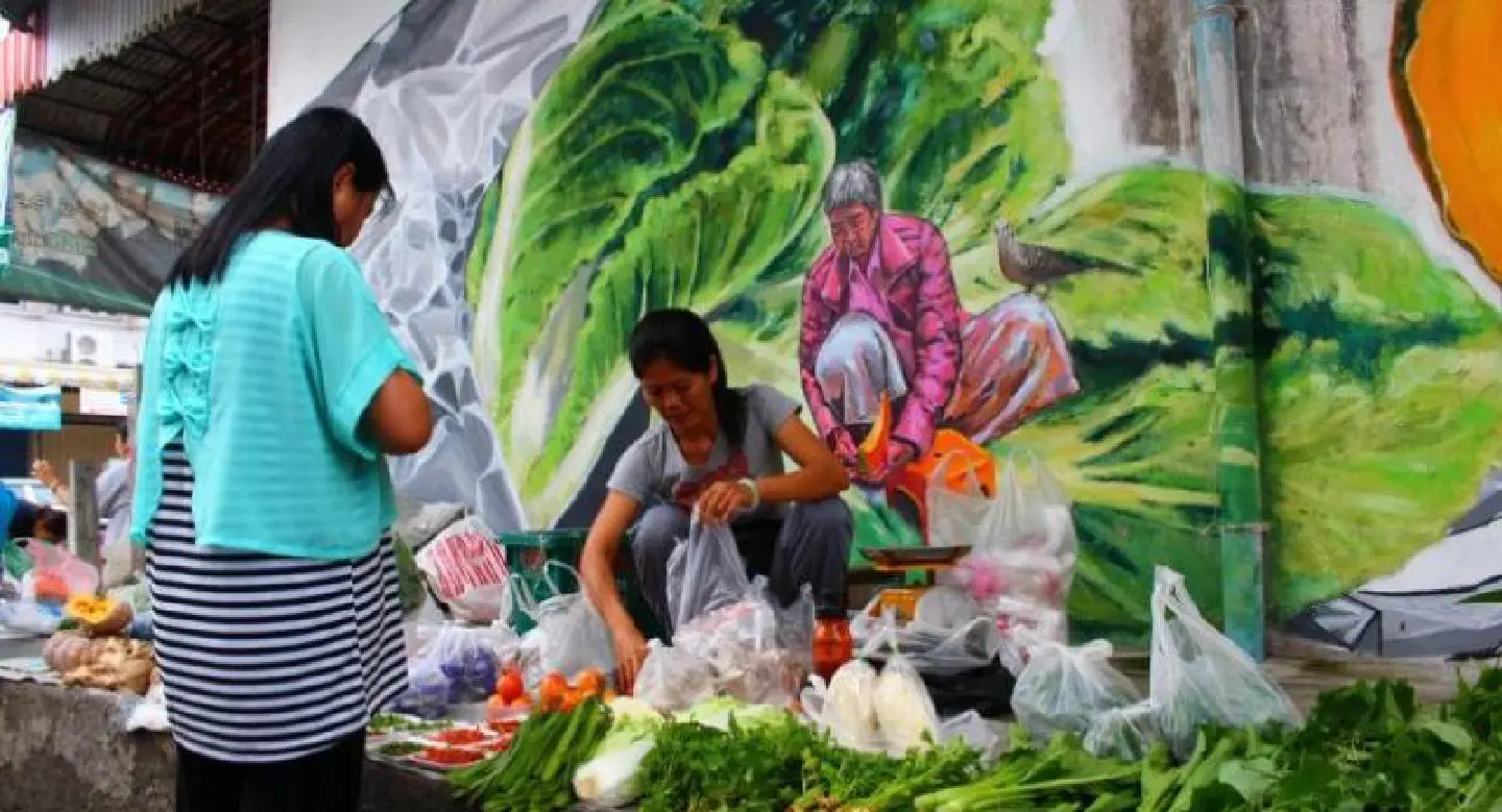  Southern border city woos tourists in bid to shake off impact of conflict