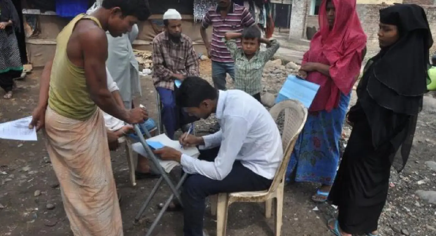 Desperate Rohingya seek new escape routes from Bangladesh Desperate Rohingya seek new escape routes from Bangladesh