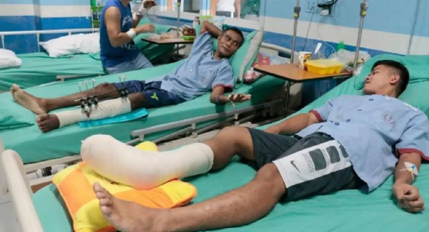 Gunmen attack Philippine village near war-torn city: military Gunmen attack Philippine village near war-torn city: military