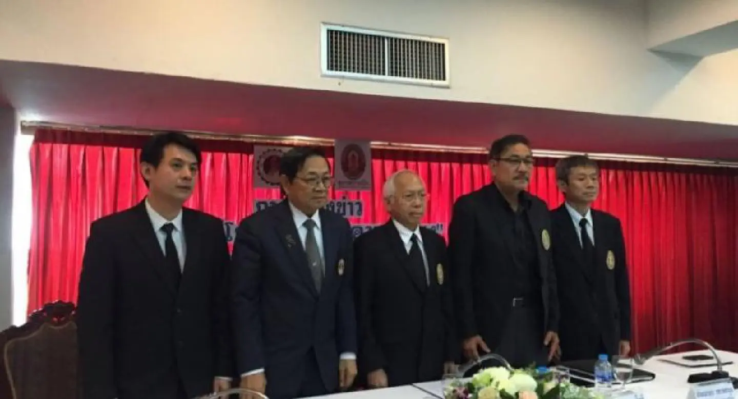 Thai professional groups insist on certification of Chinese workers LikeShow more reactions