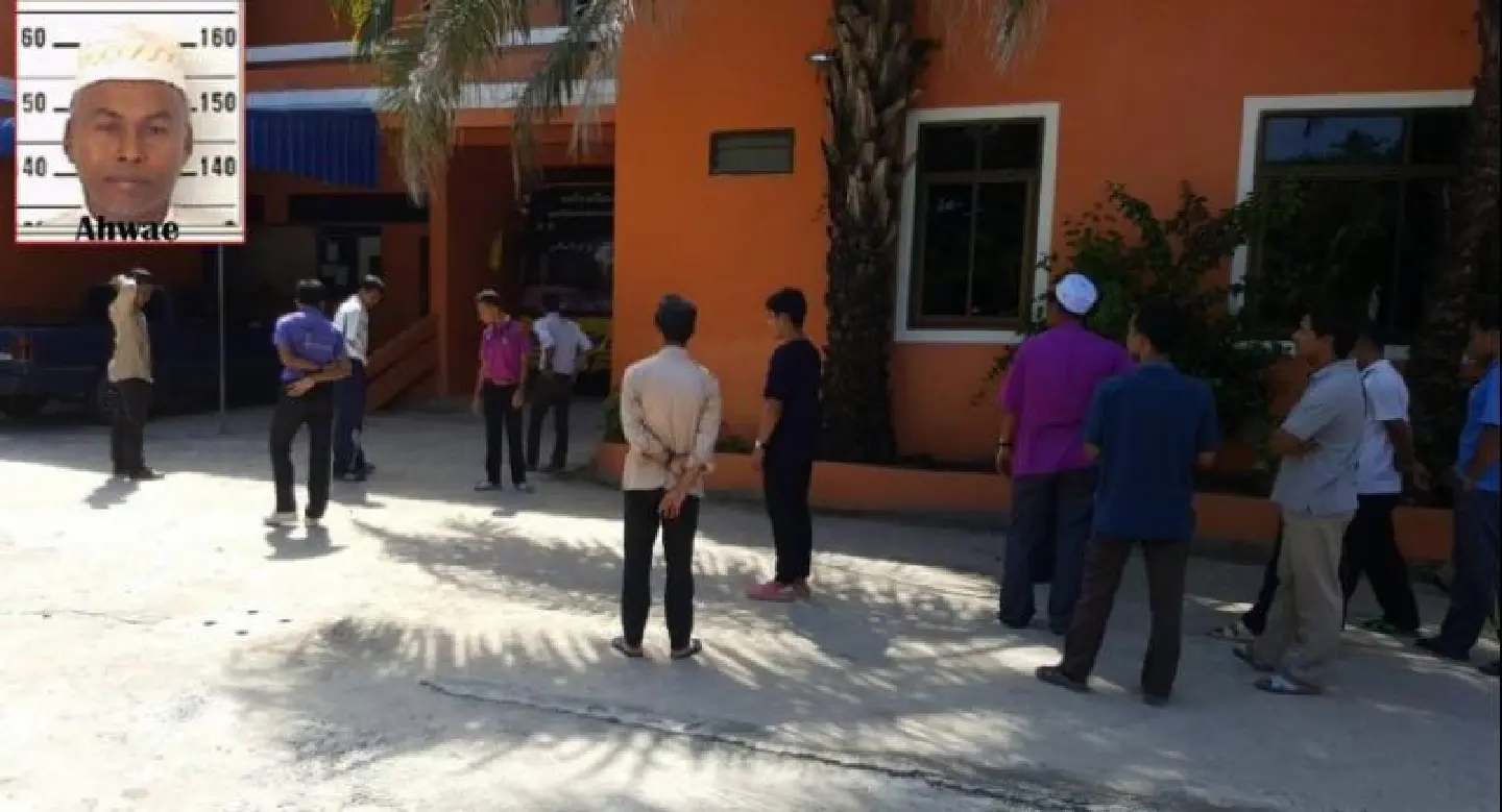 ‘Peace hero’ Islamic teacher shot dead in front of wife in Nong Chik ‘Peace hero’ Islamic teacher shot dead in front of wife in Nong Chik