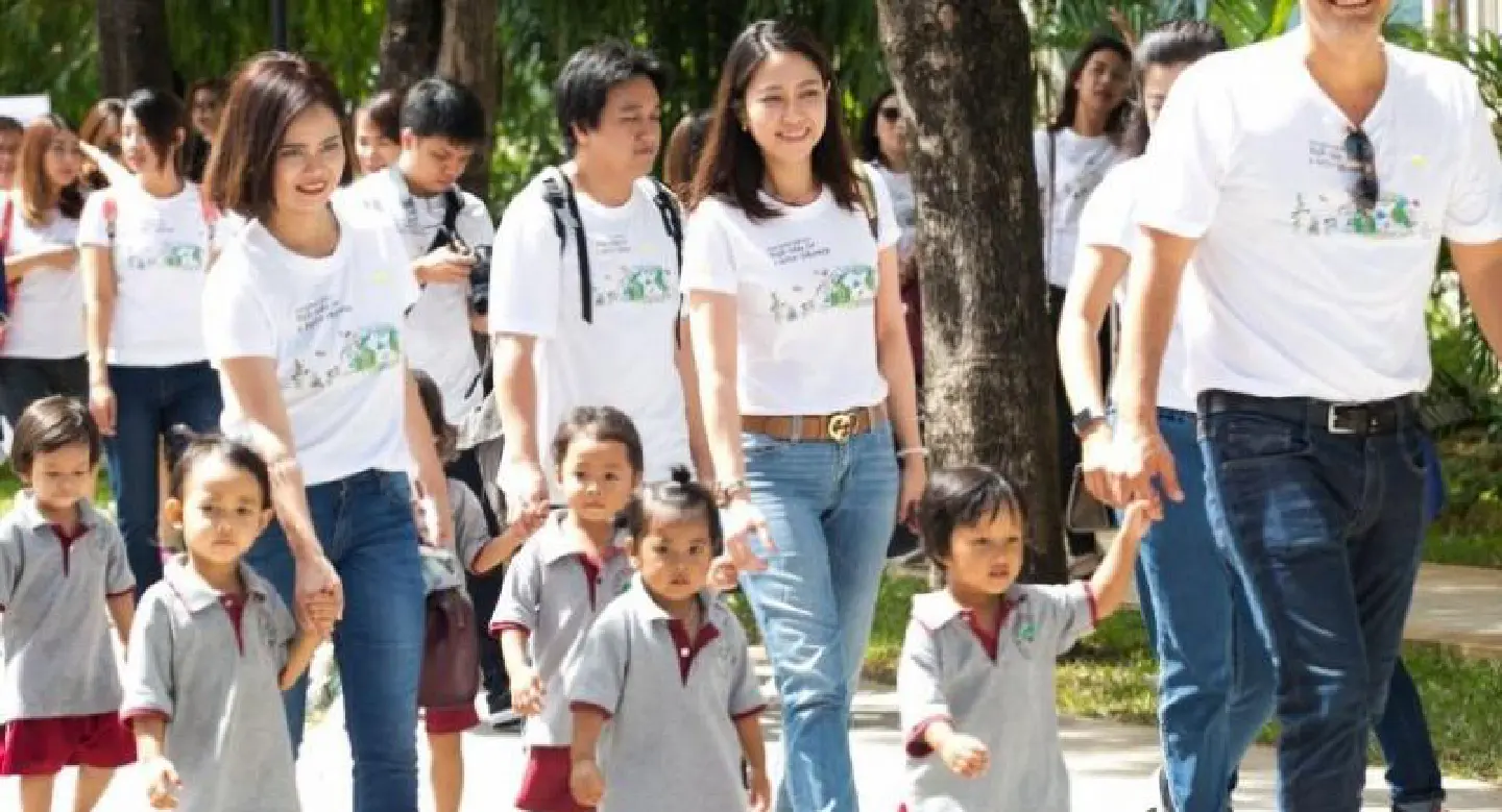 Roche helps disadvantaged kids in Thailand and Malawi Roche helps disadvantaged kids in Thailand and Malawi