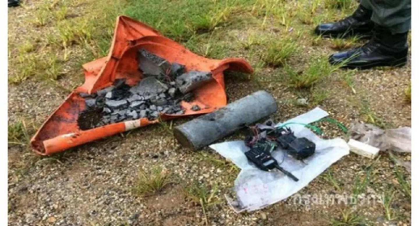 Pattani warning of explosives hidden in traffic cones Pattani warning of explosives hidden in traffic cones