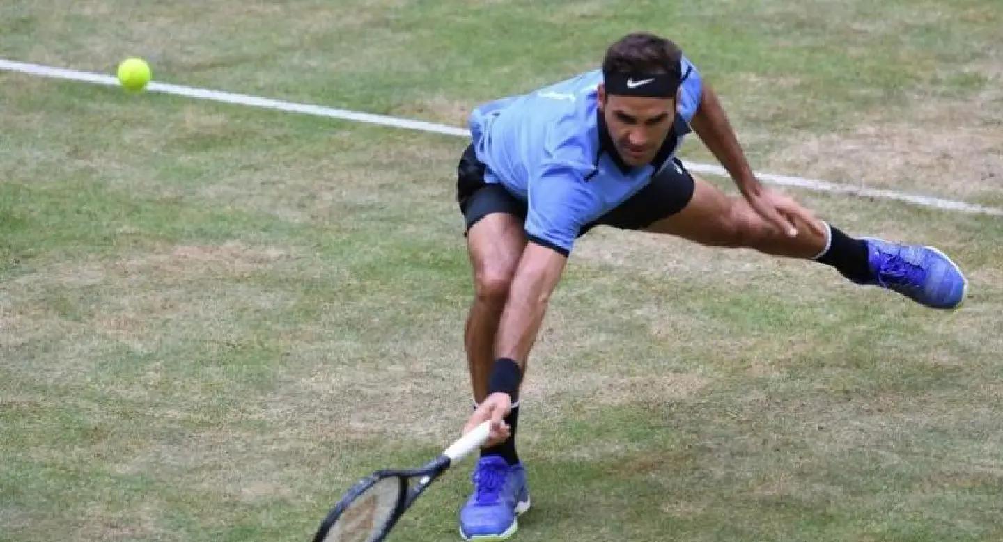 Federer into 15th Halle quarter-final Federer into 15th Halle quarter-final