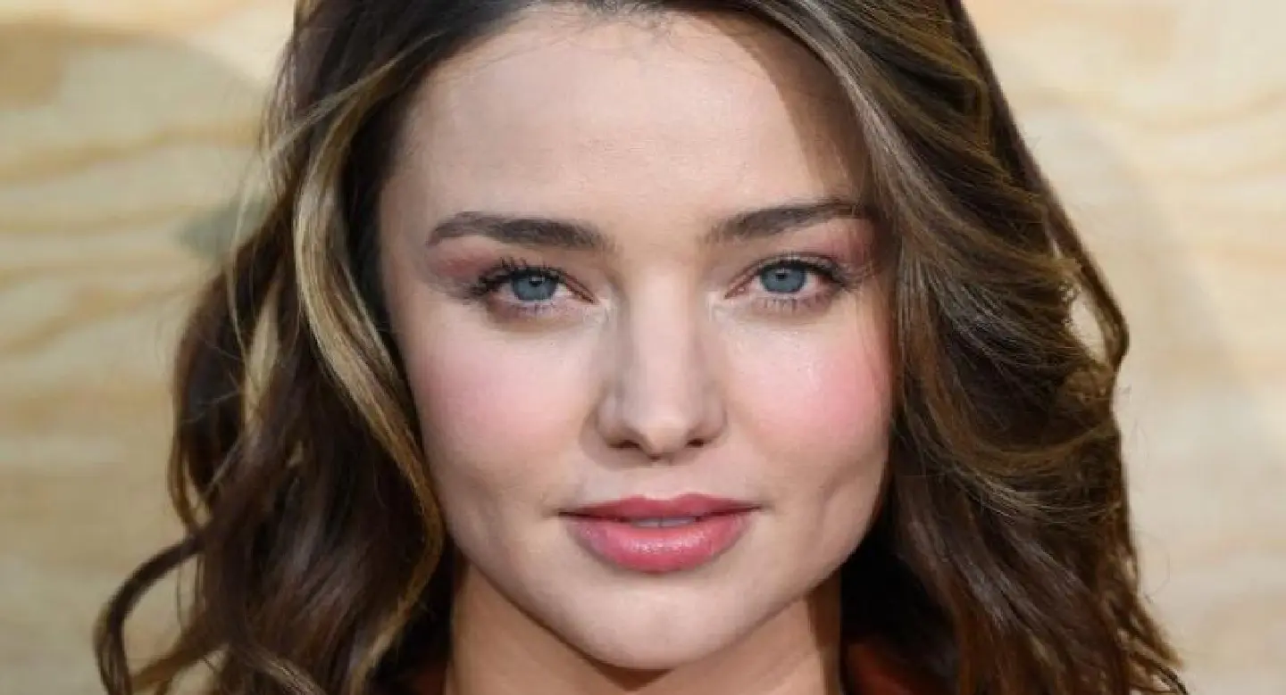 Model Miranda Kerr turns in $8.1m in jewelry tied to Malaysia scandal