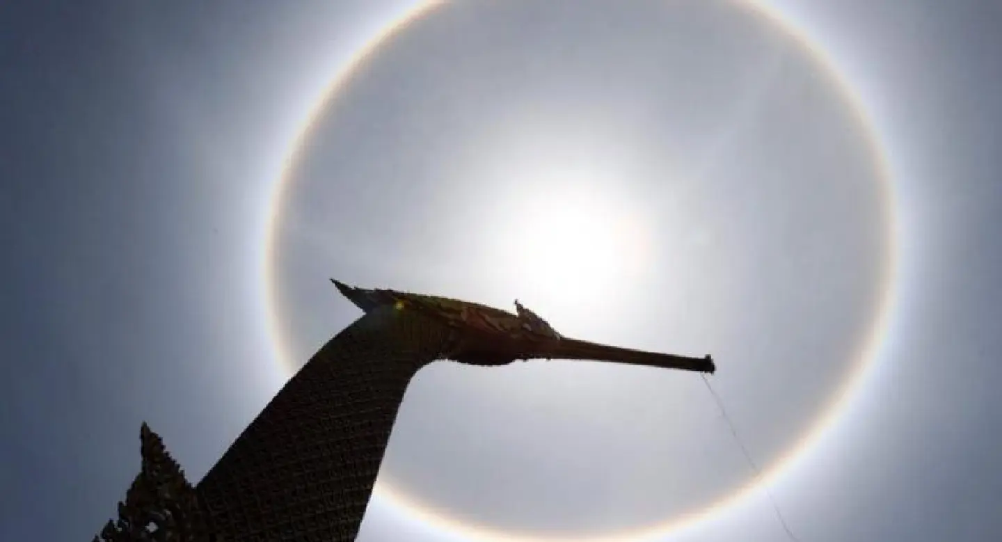 ‘Solar halo’ seen as an auspicious sign ‘Solar halo’ seen as an auspicious sign