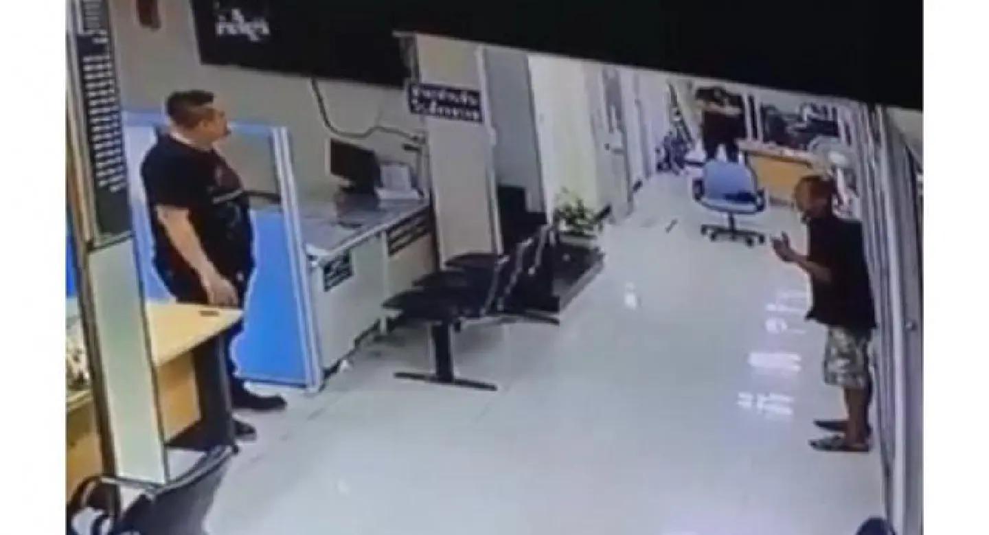 Policeman praised for saving life of man threatening to kill himself Policeman praised for saving life of man threatening to kill himself