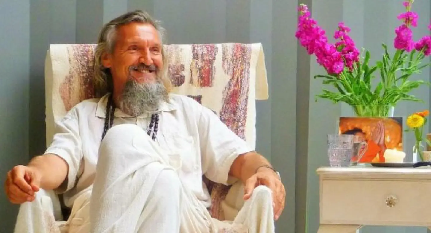 Police probe of Belgian’s death on Koh Tao finds guru left Thailand
