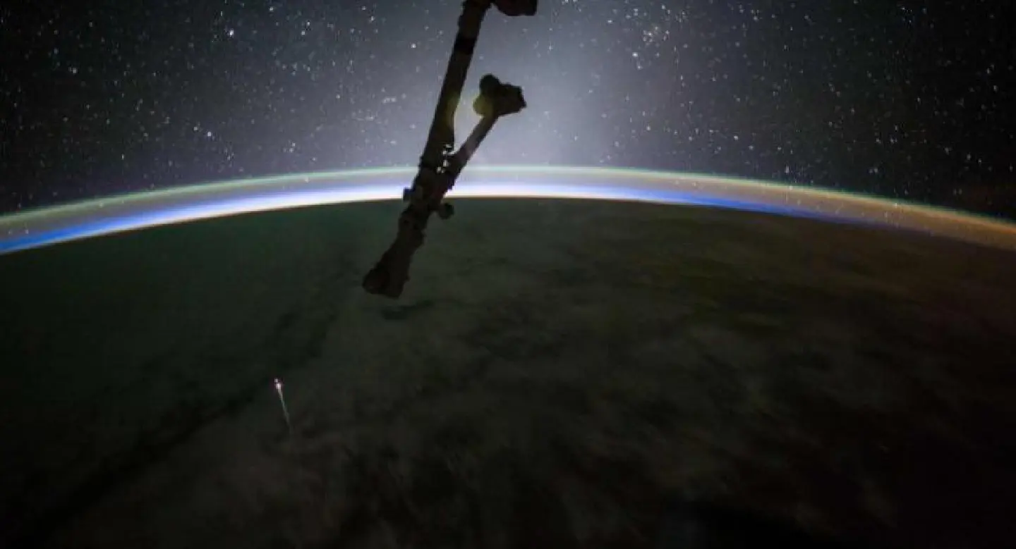 After two delays, SpaceX launches broadband satellite for IntelSat After two delays, SpaceX launches broadband satellite for IntelSat