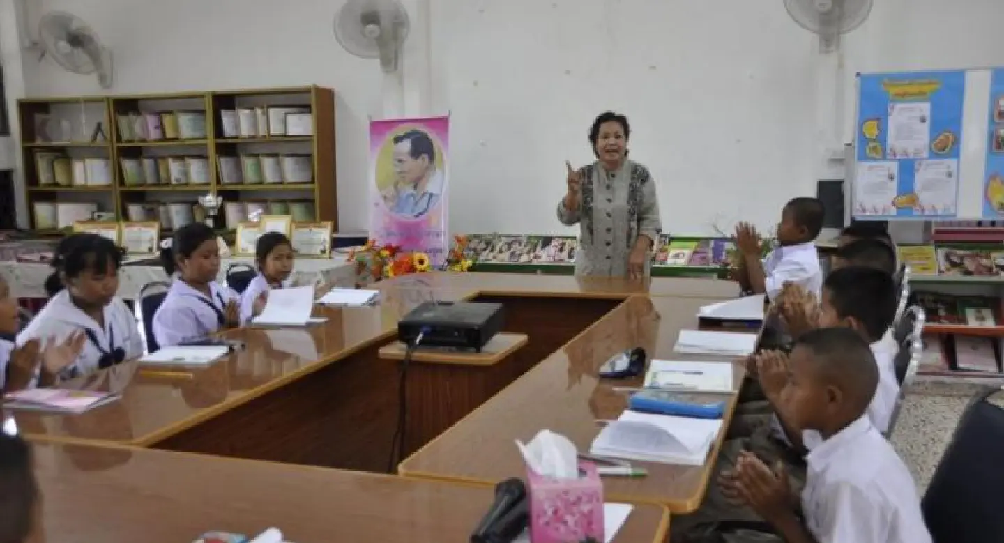 New criteria for teacher accreditation New criteria for teacher accreditation