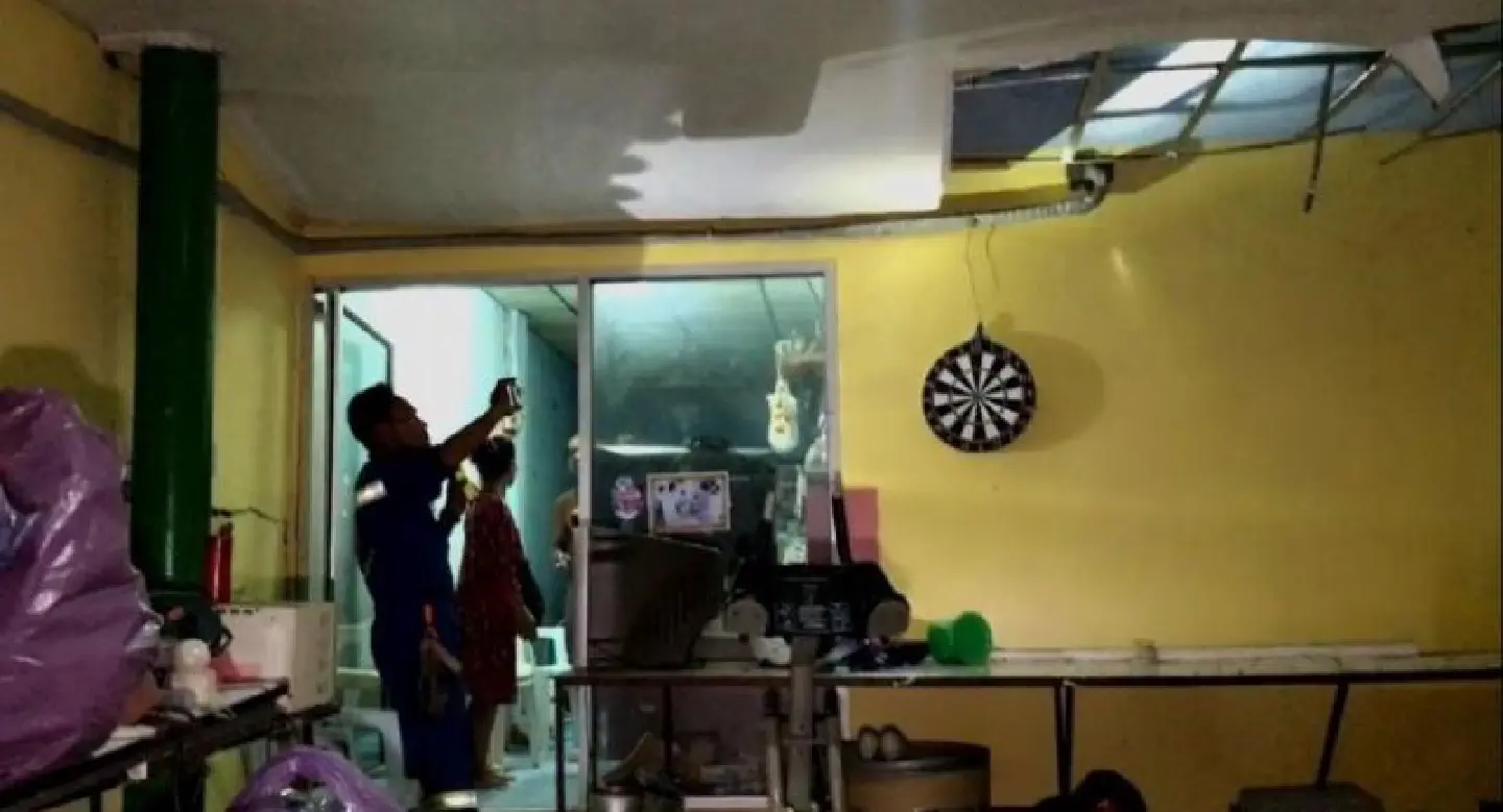 Panicked residents flee as Samut Prakan homes tilt on foundations