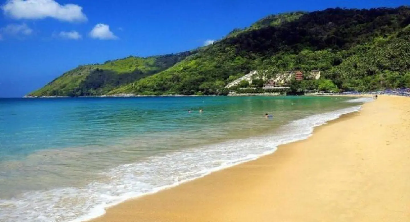 Nai Harn Beach – one of the best in Asia? Nai Harn Beach – one of the best in Asia?