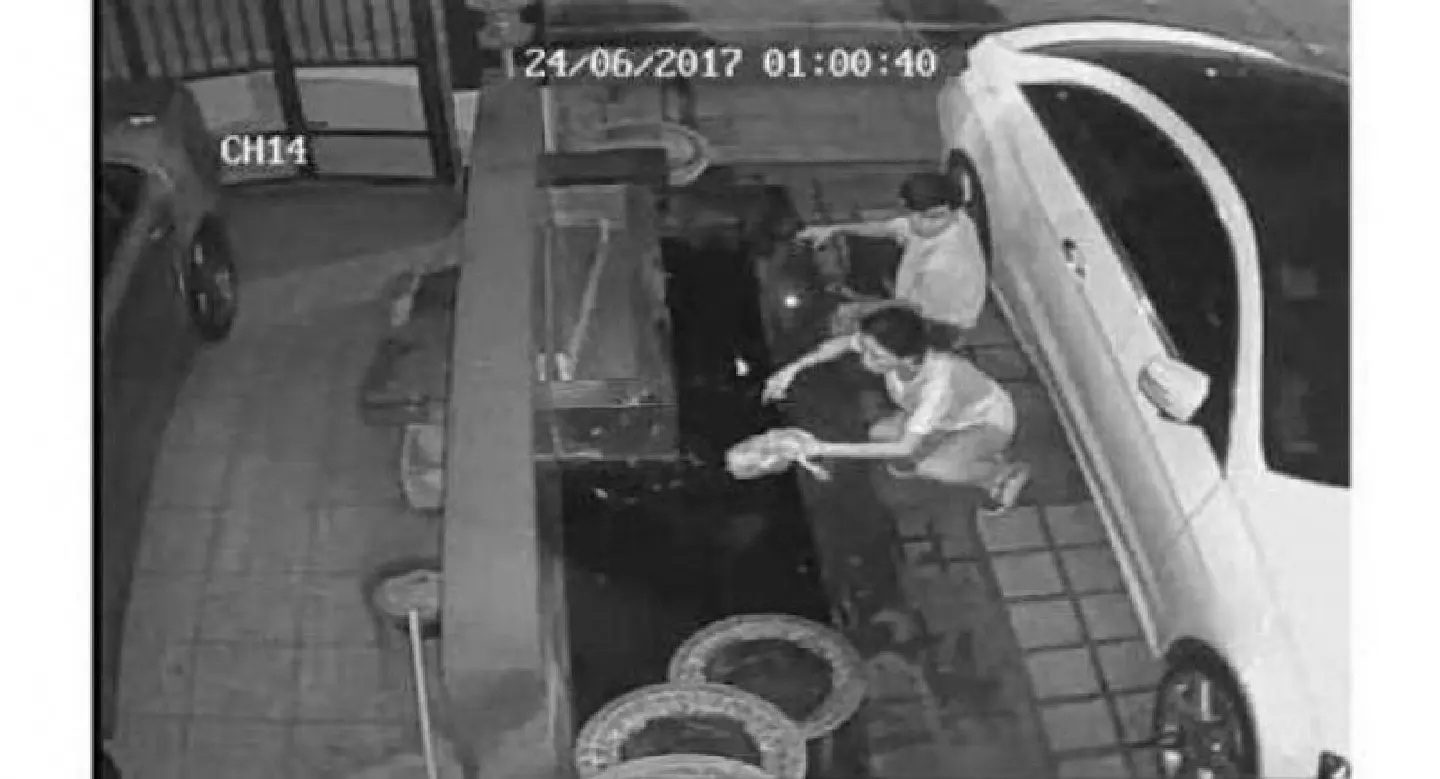 Hungry homeless duo nabbed for stealing pond fish Hungry homeless duo nabbed for stealing pond fish