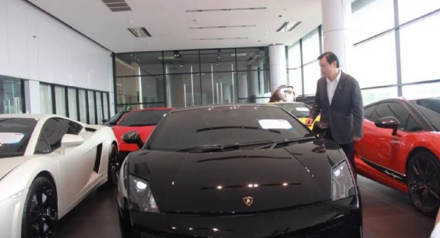 Supercars distributor frets over Bt700m worth of lost business because of DSI probe