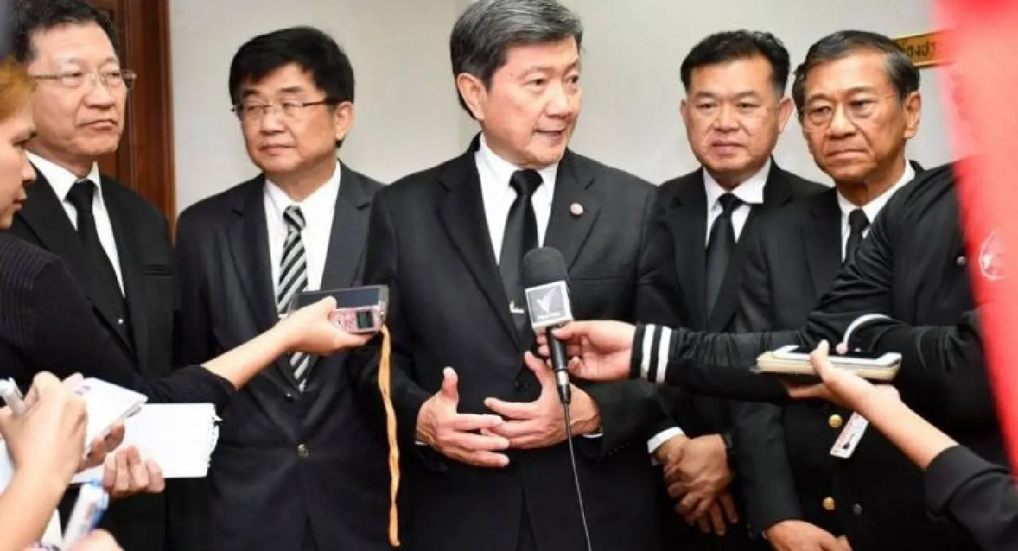 Piyasakol to discuss key issues surrounding draft National Health Security Bill with Wissanu Piyasakol to discuss key issues surrounding draft National Health Security Bill with Wissanu