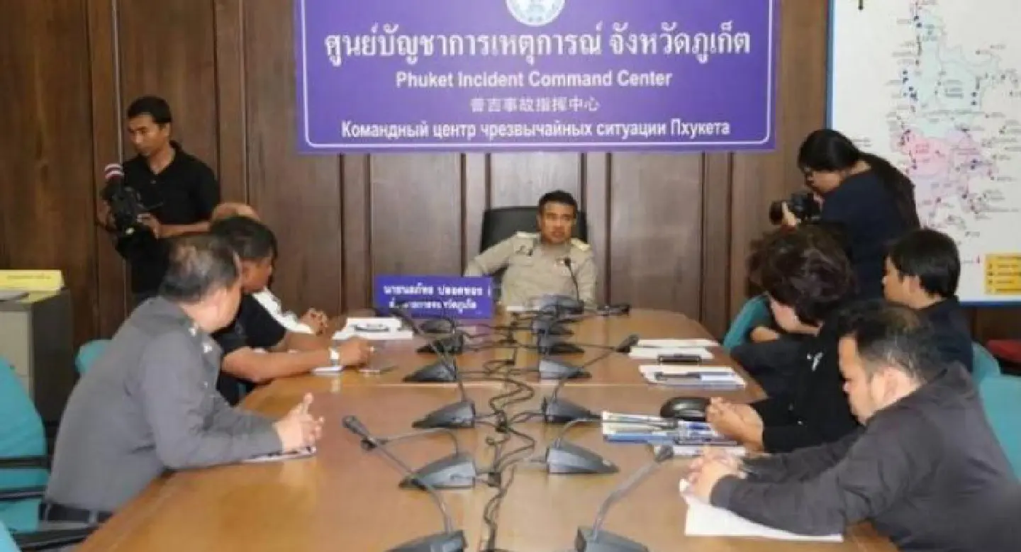 Phuket Gov announces checkpoint as ‘temporary solution’ for accidents Phuket Gov announces checkpoint as ‘temporary solution’ for accidents