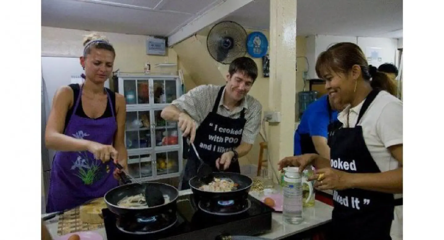 Try your hand at Thai cooking Try your hand at Thai cooking