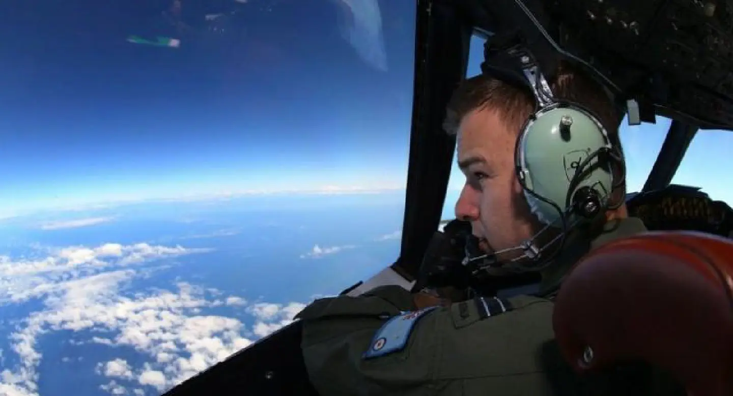 MH370 search reveals hidden undersea world MH370 search reveals hidden undersea world