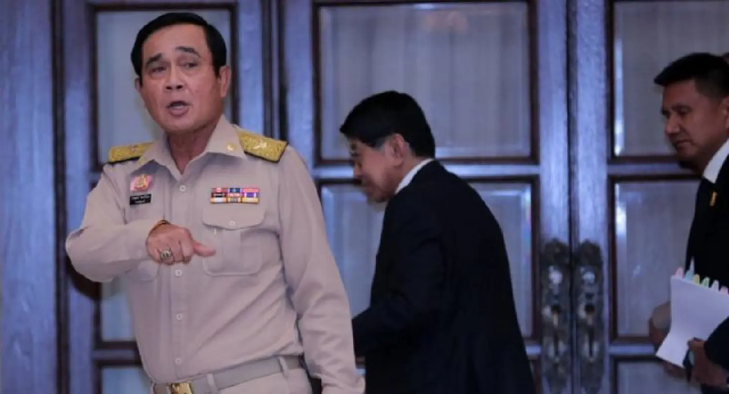 PM won’t interfere in new law on crooked politicians