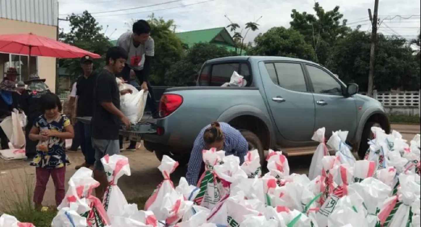 Nong Khai prepares for possible flooding caused by tropical storm Sonca Nong Khai prepares for possible flooding caused by tropical storm Sonca