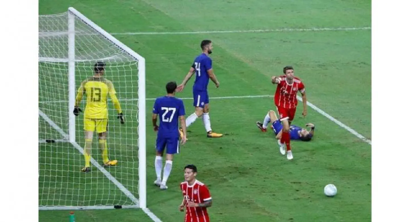 Near capacity crowd for Chelsea FC v FC Bayern in Champions Cup Near capacity crowd for Chelsea FC v FC Bayern in Champions Cup