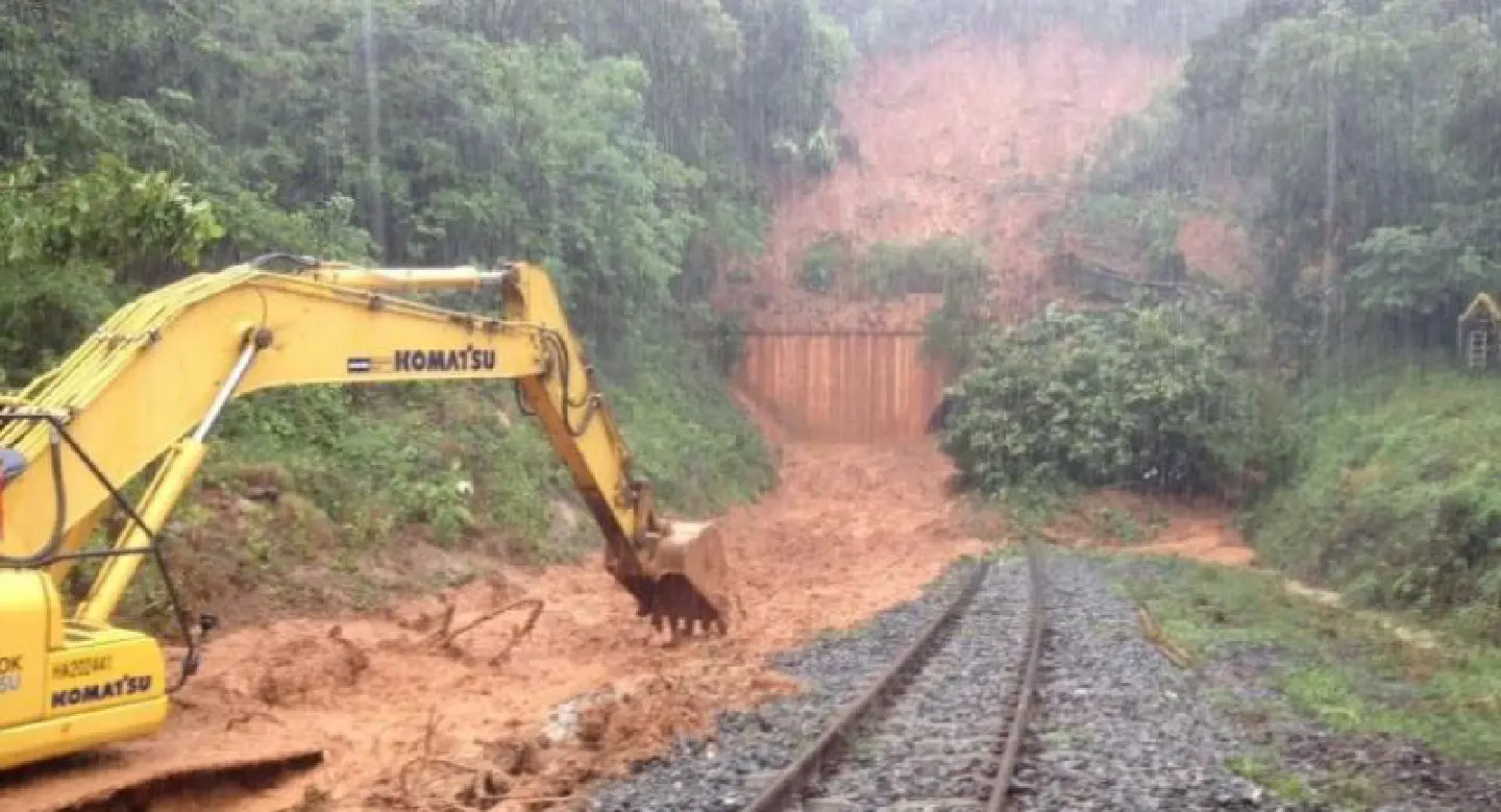 Nong Khai trains detoured around buried railway Nong Khai trains detoured around buried railway