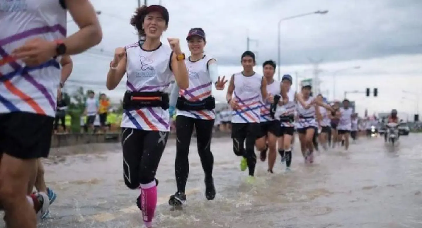 Charity run-cycling event raises Bt52 million for rural medical care Charity run-cycling event raises Bt52 million for rural medical care