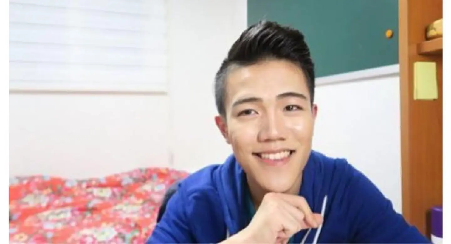 Out and proud: Growing influence of LGBTQ Korean YouTubers Out and proud: Growing influence of LGBTQ Korean YouTubers