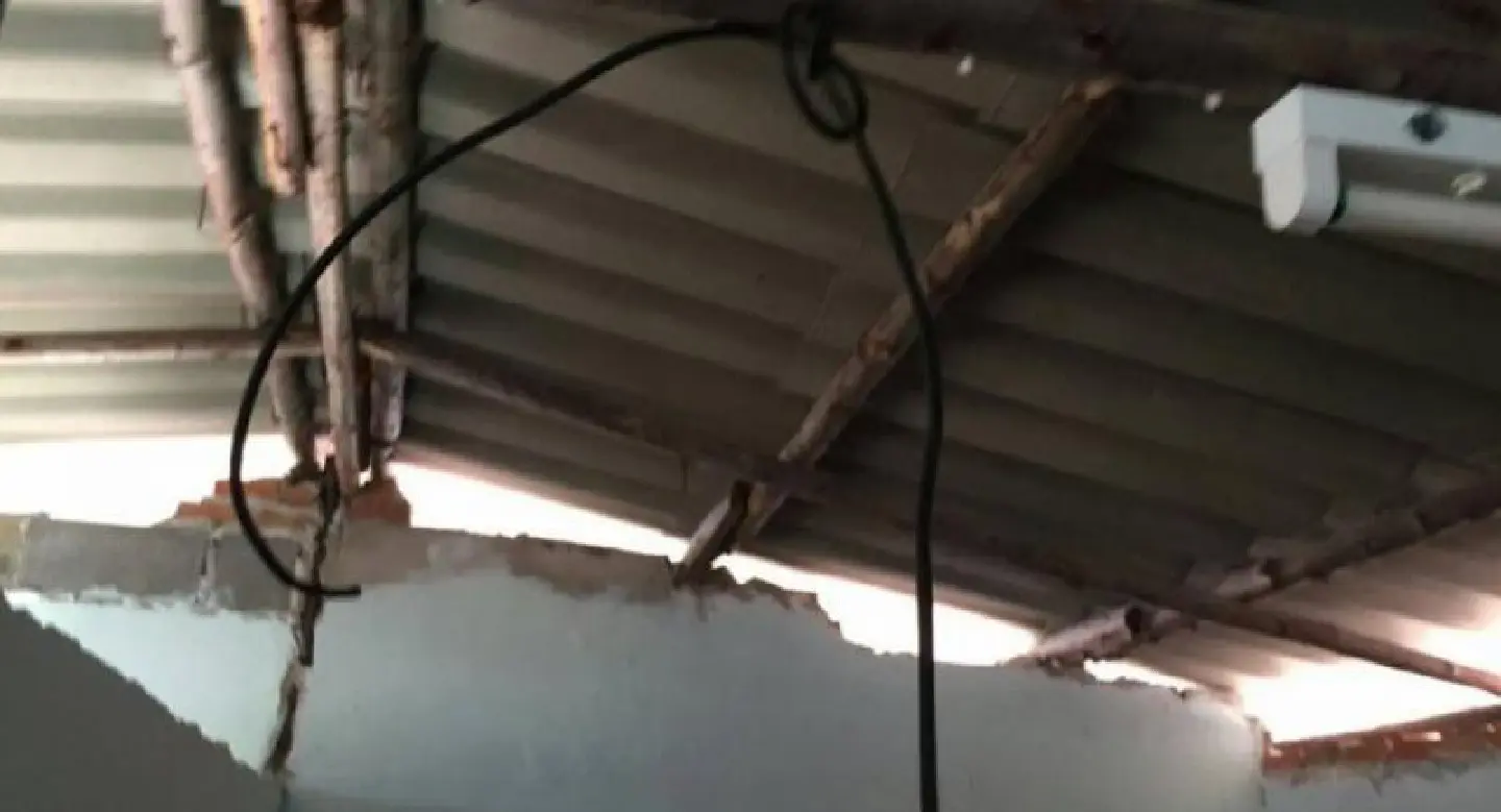 Man found hanged in Chon Buri room
