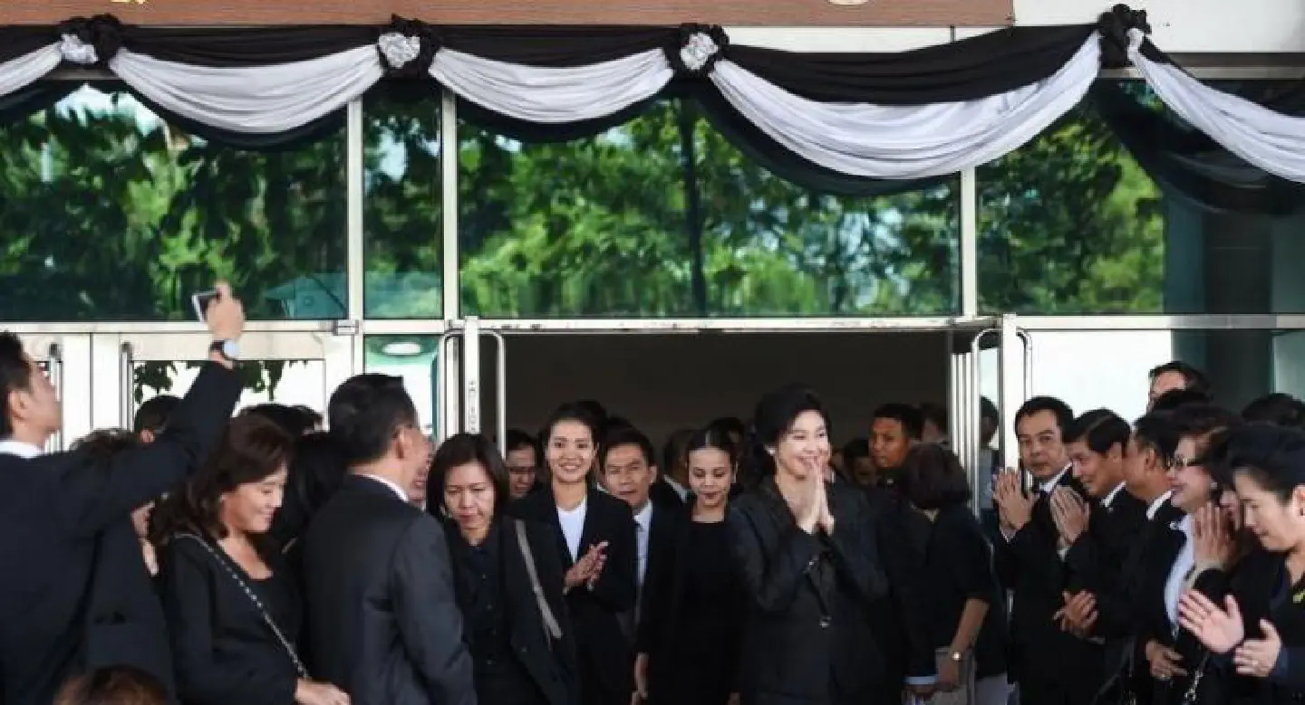 Ex-premier invokes rule of law in final plea Ex-premier invokes rule of law in final plea