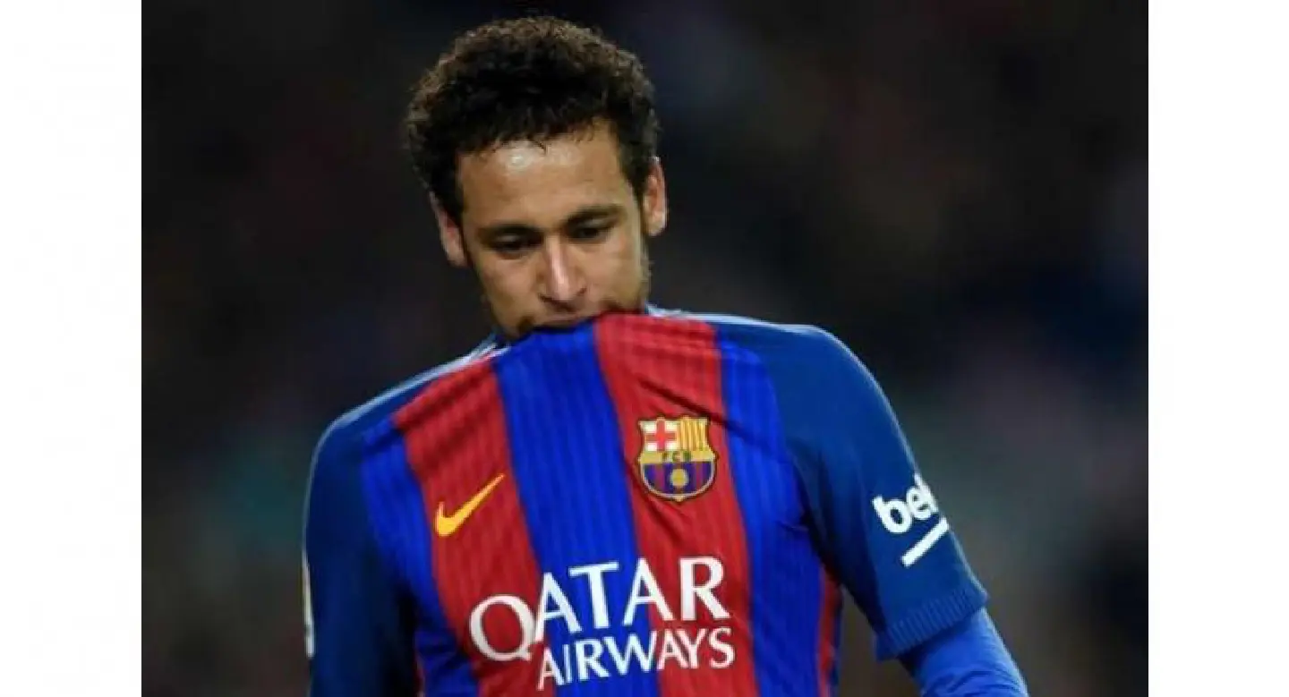 Neymar keeps silence on return to Barcelona Neymar keeps silence on return to Barcelona