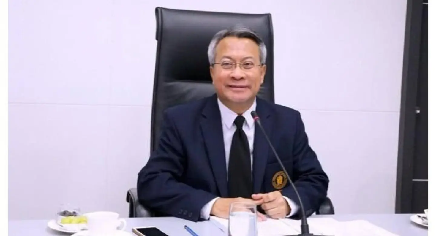 Education Council chief ousted in ‘off-season’ transfer Education Council chief ousted in ‘off-season’ transfer