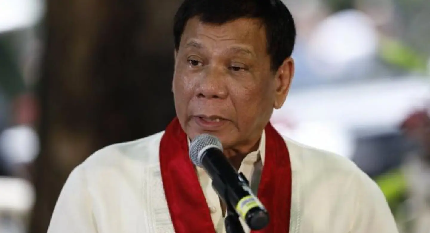 Philippines' Duterte backs police in 'drug' mayor killings Philippines' Duterte backs police in 'drug' mayor killings