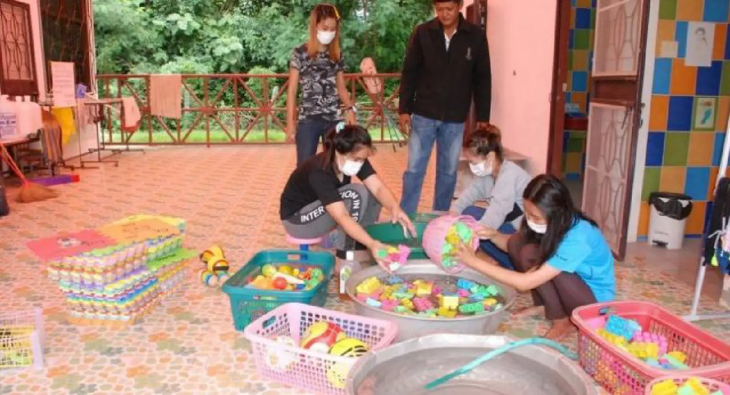Phitsanulok nursery closed over HMF disease