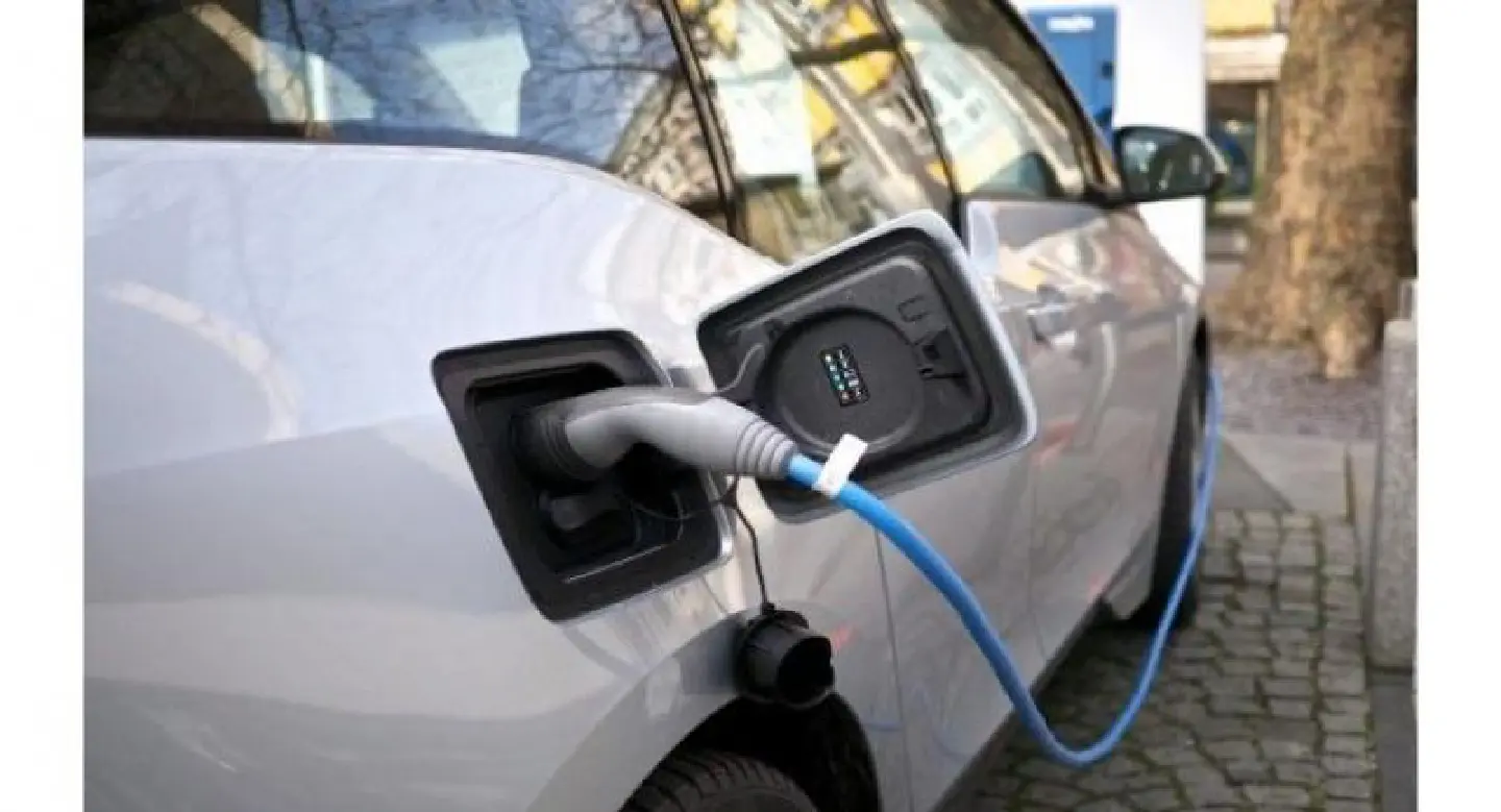 Fresh nudge for new breed of cars Fresh nudge for new breed of cars