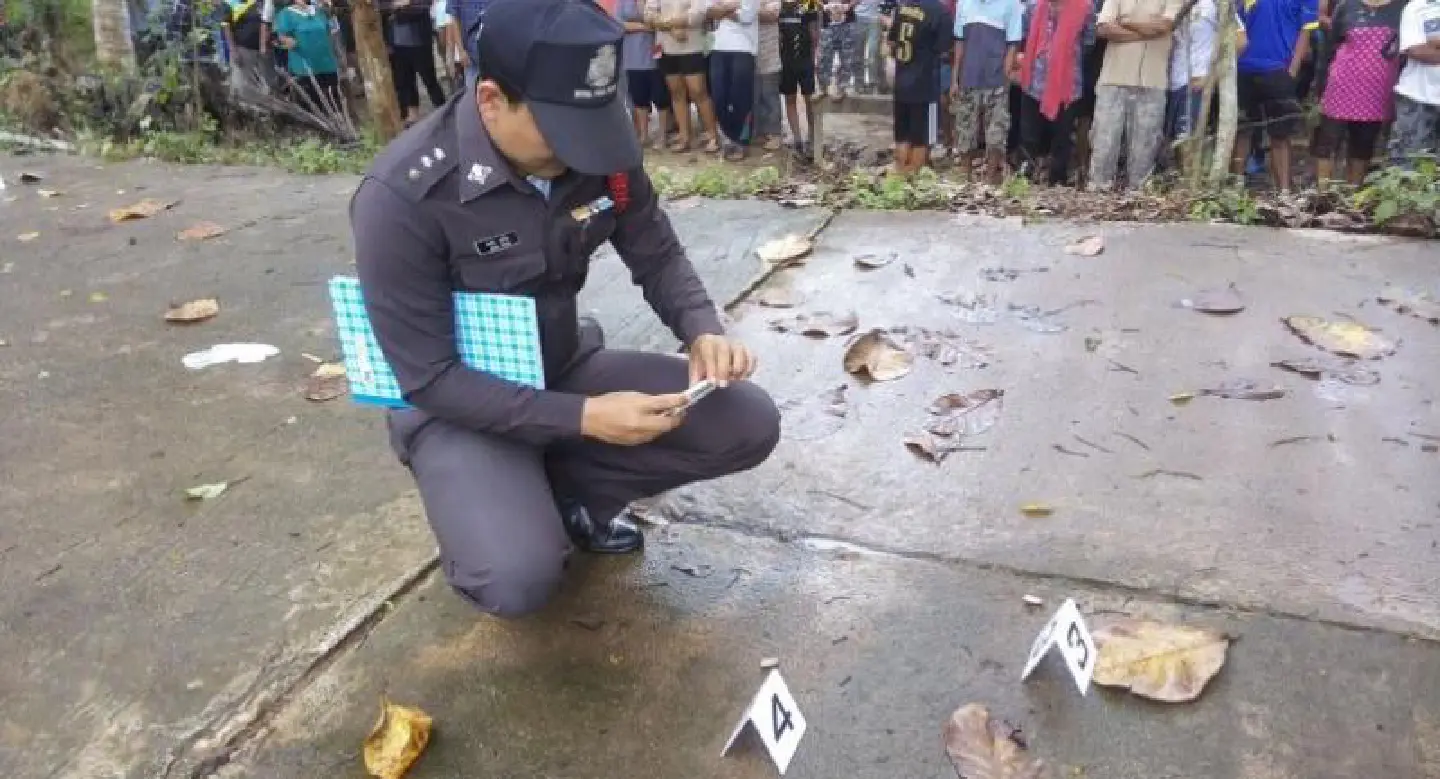 Police guard funeral after three killed in family dispute Police guard funeral after three killed in family dispute