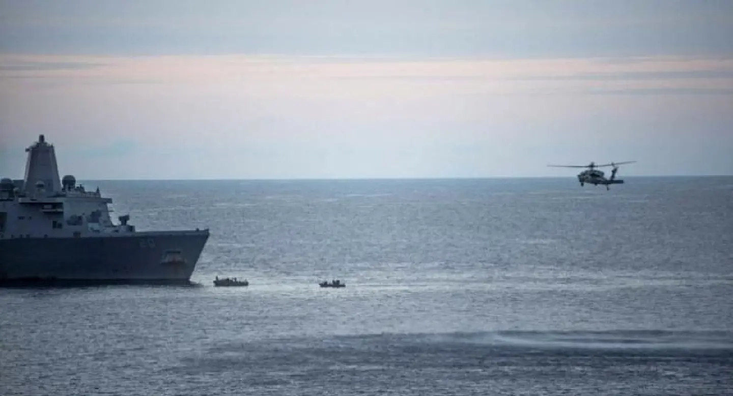 US calls off rescue for three marines missing off Australia