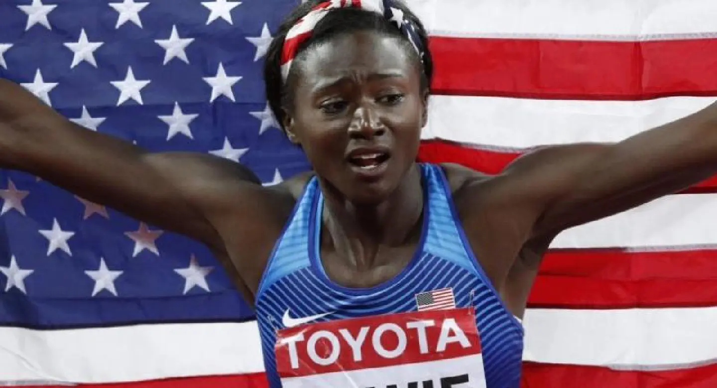 Bowie wins women's 100m world title, Thompson flops Bowie wins women's 100m world title, Thompson flops