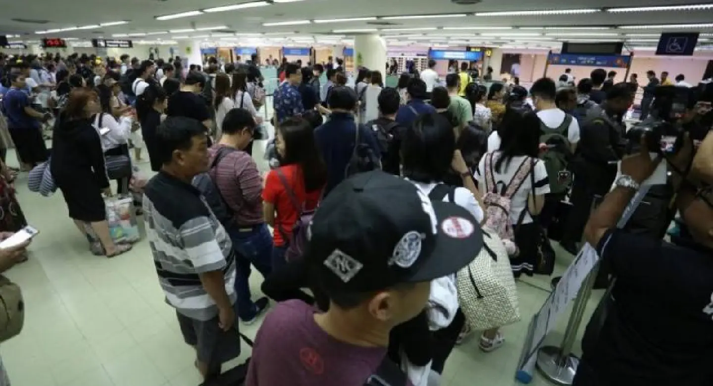 Air Force officers to help clear airport immigration checkpoints Air Force officers to help clear airport immigration checkpoints