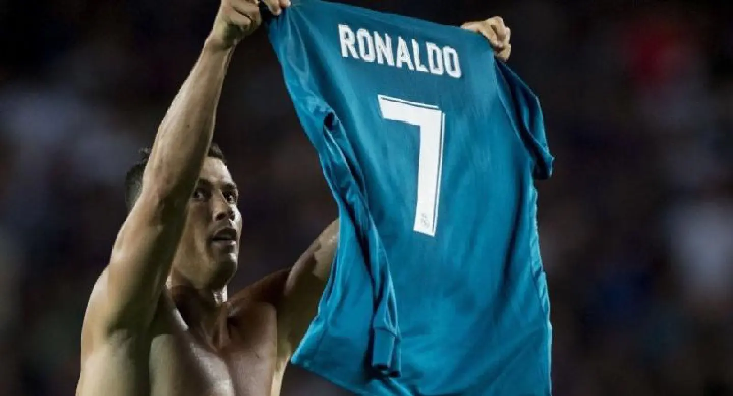 Ronaldo sent off, but Real roll over Barca Ronaldo sent off, but Real roll over Barca