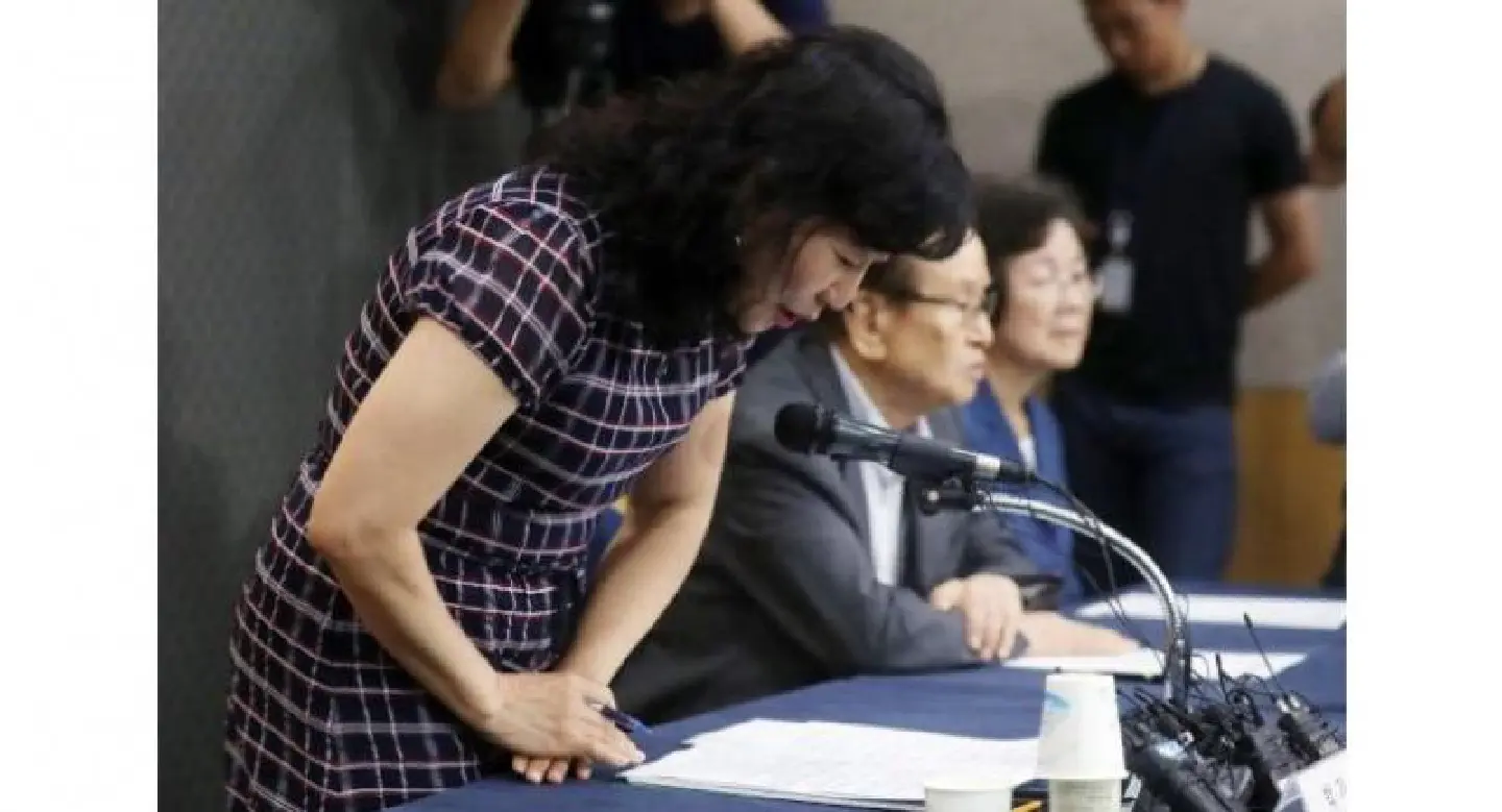 Science chief’s resignation puts Moon’s innovation drive on hold Science chief’s resignation puts Moon’s innovation drive on hold