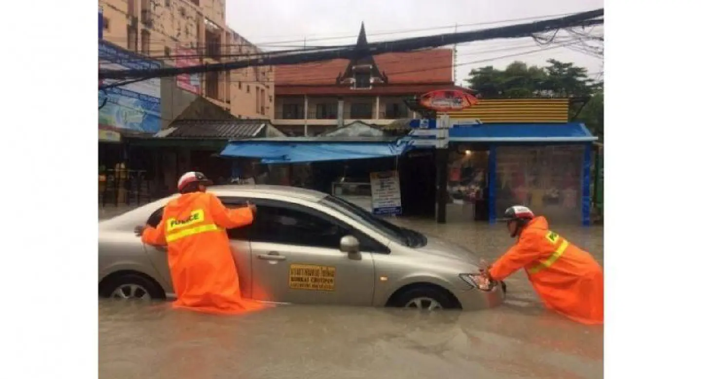 Patong and Rawai worst hit from floods Patong and Rawai worst hit from floods