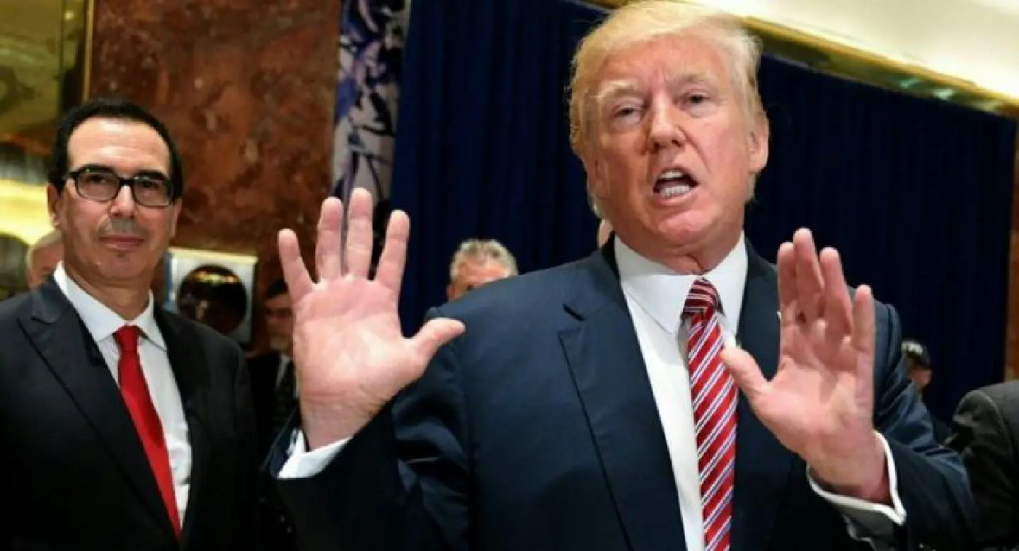 Trump renews attack on Amazon, claiming 'jobs lost' Trump renews attack on Amazon, claiming 'jobs lost'