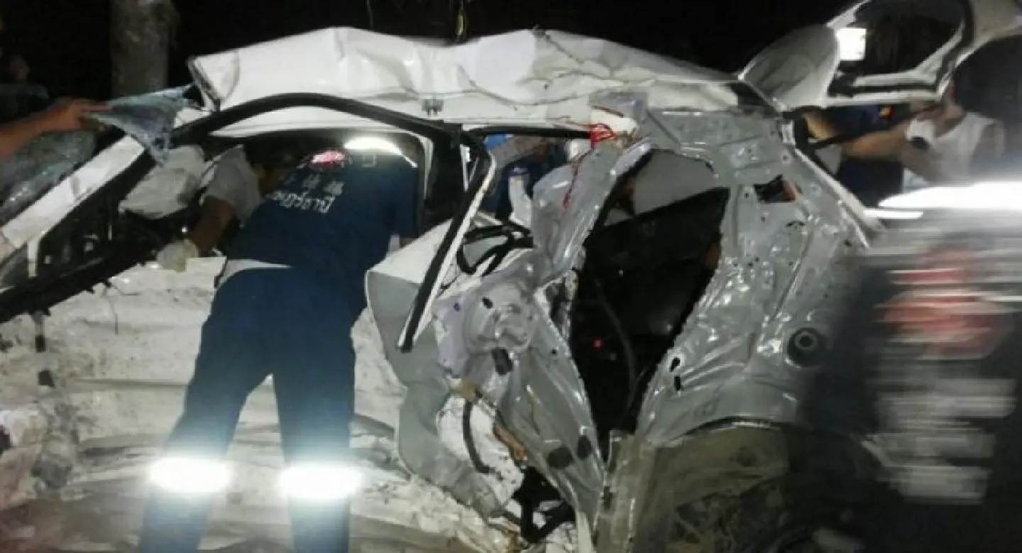 Two Russian tourists killed in Surat Thani road crash Two Russian tourists killed in Surat Thani road crash